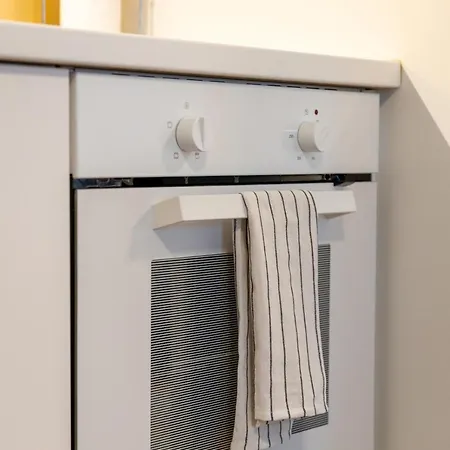 Charming 1br In Superb Location, Free Parking & Wi-fi Tallinn