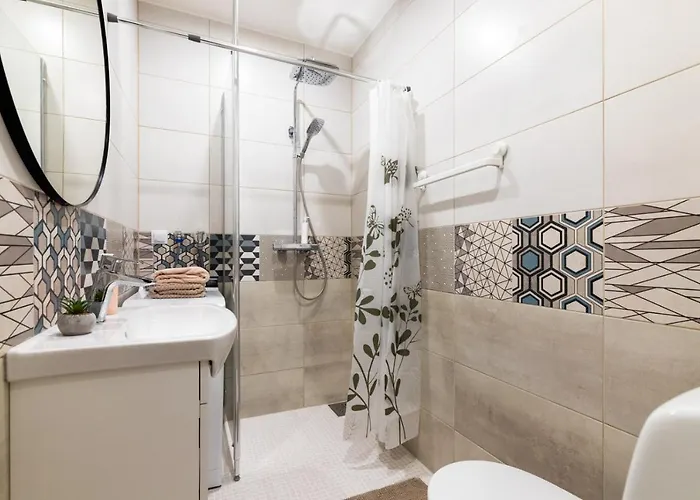 Apartmán Charming 1br In Superb Location, Free Parking & Wi-fi