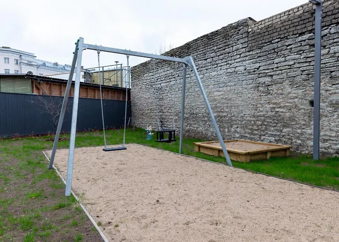 Apartmán Charming 1br In Superb Location, Free Parking & Wi-fi