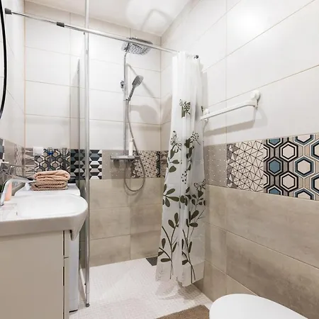 Apartmán Charming 1br In Superb Location, Free Parking & Wi-fi