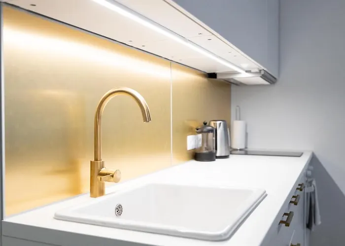 Charming 1br In Superb Location, Free Parking & Wi-fi Korter *